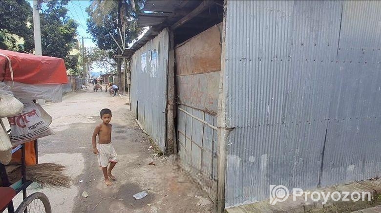 জরুরী ভিত্তিতে জমি বিক্রি হবে