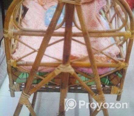 দোলনা বিক্রি করা হবে