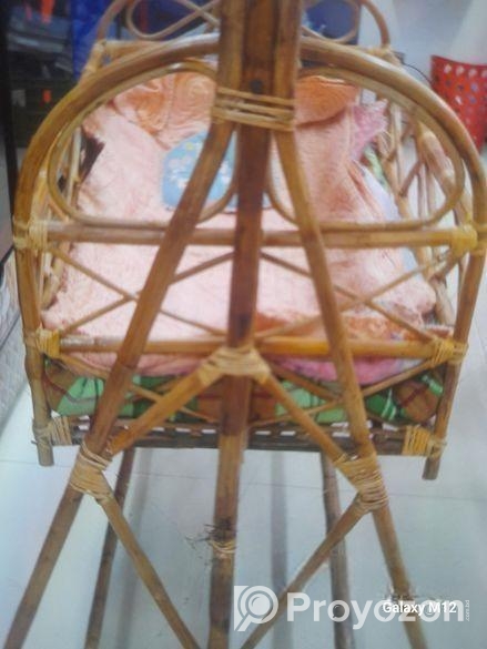 দোলনা বিক্রি করা হবে