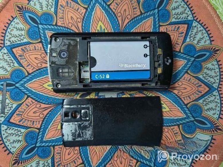 Blackberry Pearl 8100 (Used)