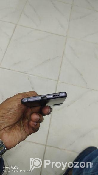 Samsung Galaxy S21 FE 5G (Used)