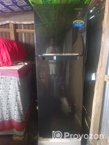 রেফ্রিজারেটর ও ফ্রিজার