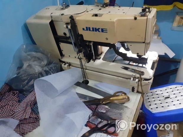 দুটি মেশিন বিক্রি করা হবে ফ্যাটলক জুকি বাটন হোল