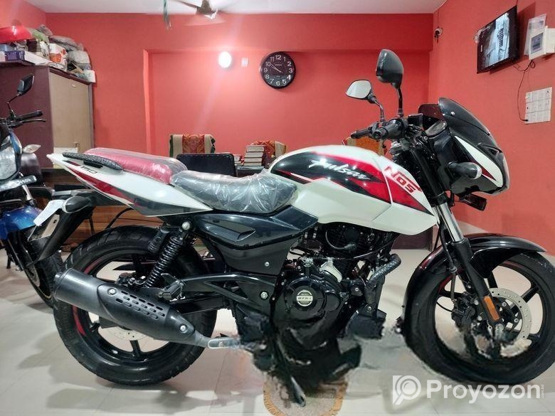 Bajaj Pulsar 150 . 2023