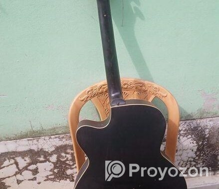 Guitar for sale