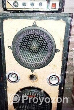 STK 4191 হেভি বেস্ এমপ্লিফায়ার দুইটি স্পিকার।
