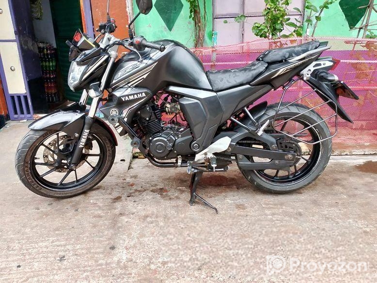 Yamaha FZs V2 . 2019