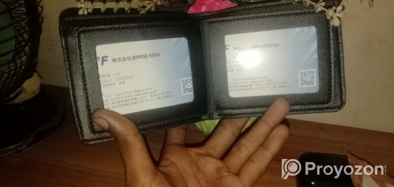 Trifold mini wallet for men