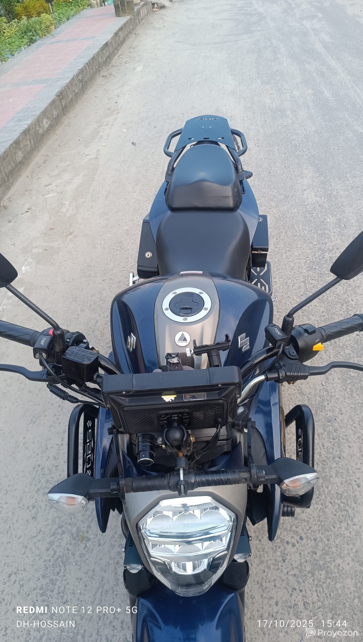 Suzuki gixxer 250 24 er model