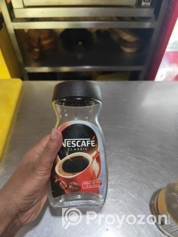 কাচের খালি ডিব্বা