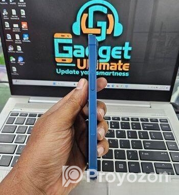 Apple iPhone 13 128 (Used)