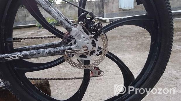 Custom Build Veloce Riding Cycle For Sell.