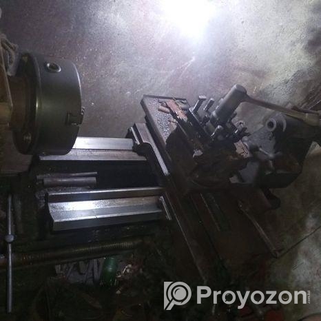 ওয়ার্কশপের সকল মেশিন বিক্রিয় করা হইবে।