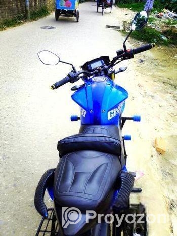 Suzuki Gixxer Monotone . 2017