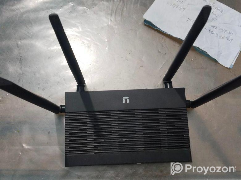 Dual Band Gigabit Router