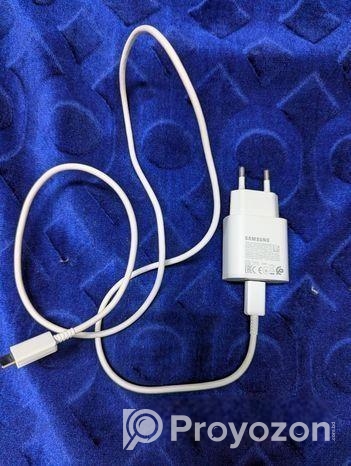 স্যামসাং ২৫ ওয়াটের চার্জার