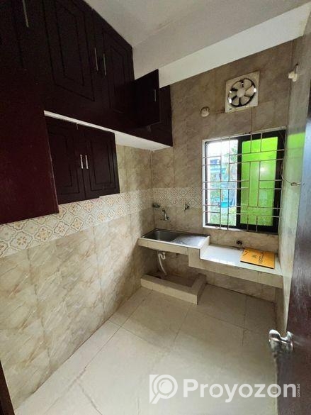 মনোরম পরিবেশে ২ বেড এর ফ্ল্যাট ভাড়া