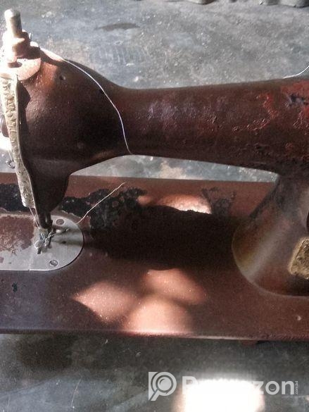 সেলাই মেশিন বিক্রি হবে