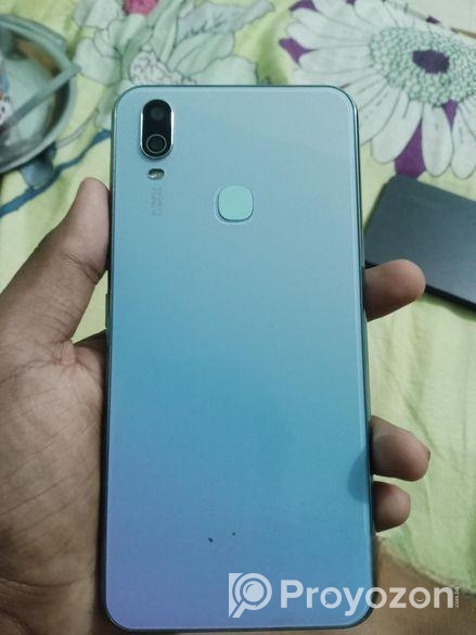 Vivo Y11 . (Used)