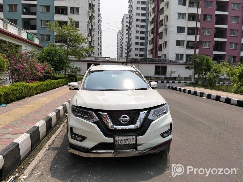 Nissan X-Trail ` 2017