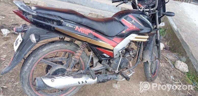 Mahindra Gusto 125 . 2018