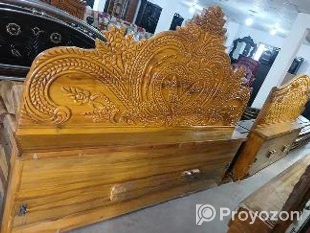 আকাশি কাটের ফুল বক্স খাট