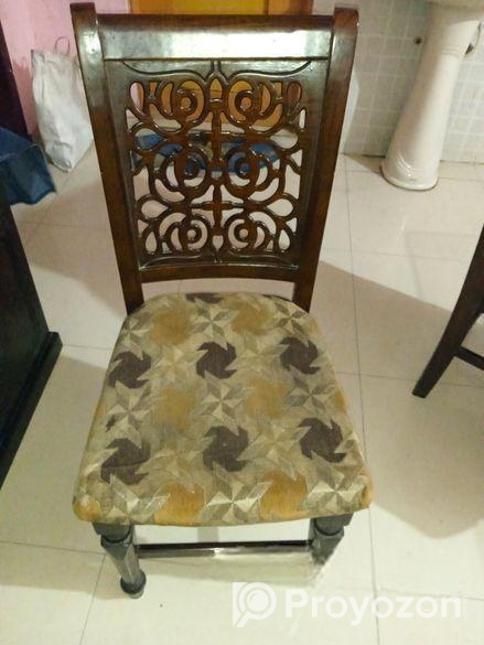 ব্যবহৃত ফার্নিচার