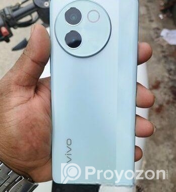 Vivo V30 30e 5g (Used)