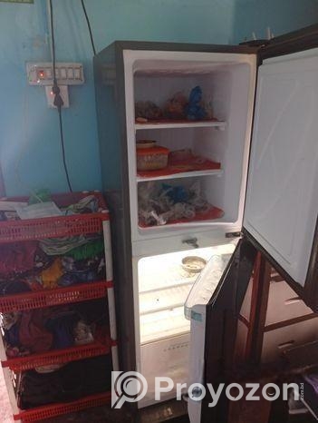 ফ্রিজ বিক্রি করা হবে
