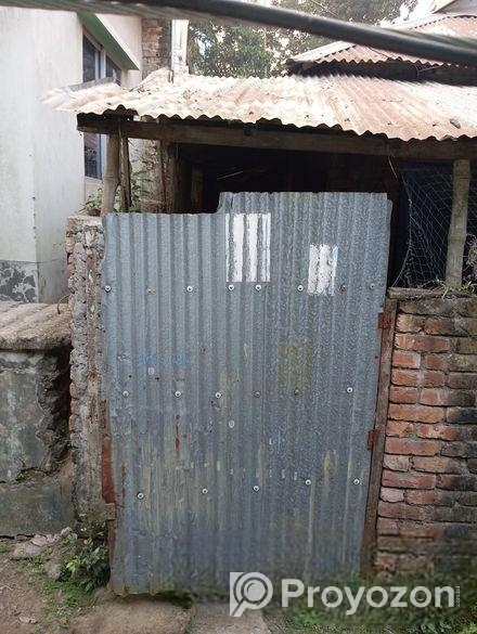 বাসা সহ জায়গা বিক্রয় করা হবে,ইনশাআল্লাহ।