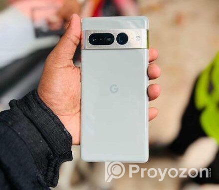 Google Pixel 7 Pro . (Used)