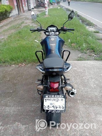 Yamaha FZs V2 মোটরসাইকেল 2023