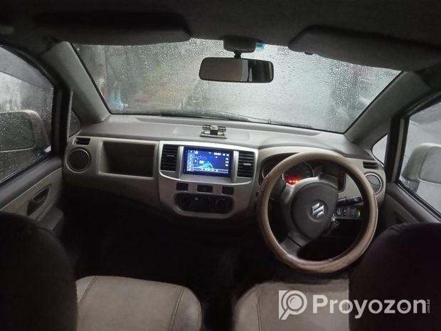 Suzuki hatchback 2012