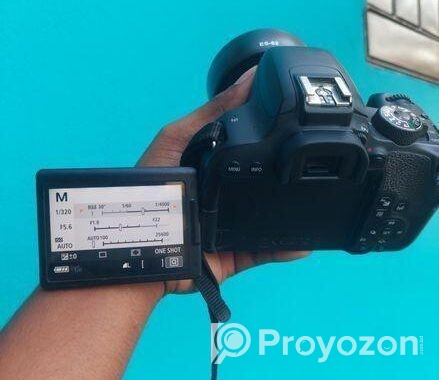 canon 800D with 50mm prime lens 1.8..