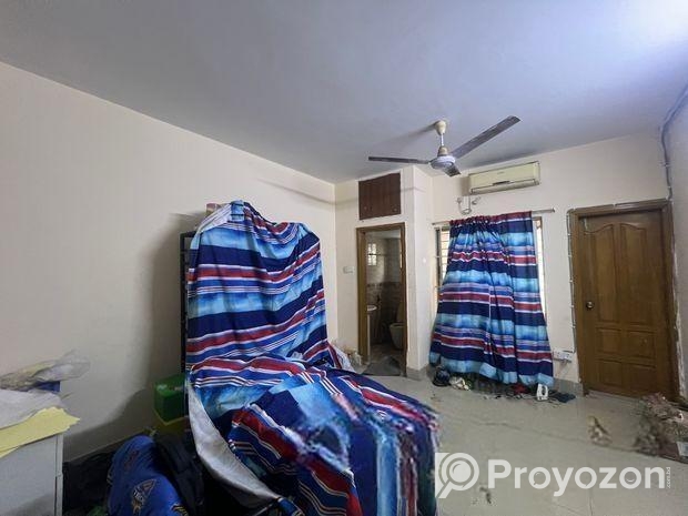 প্রিমিয়াম অফিস রুম ভাড়া