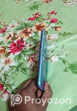 Vivo Y20G ফোনটি অনেক ভালো (Used)