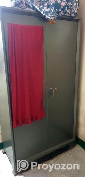 Almost new আলমারি urgent বিক্রি করা হবে