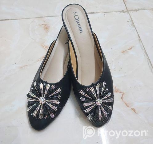 Fashionable And Classy Shoes