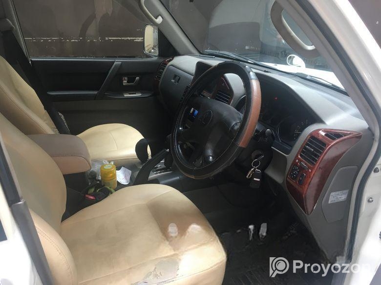 Mitsubishi Pajero v6-Full Fresh 2004