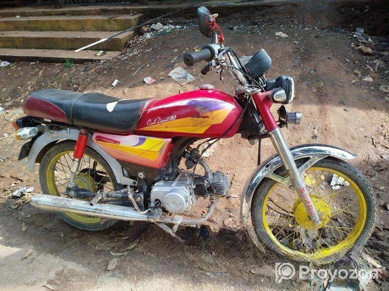 Honda CD80 2025
