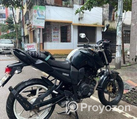 Yamaha FZS fresh 2015