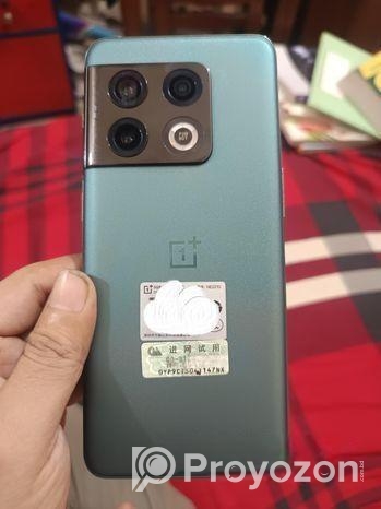 OnePlus 10 Pro . (Used)