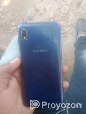 Samsung Galaxy A10 2/32 (Used)