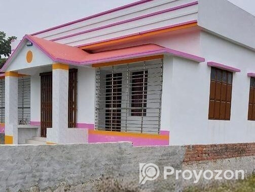 আধুনিক ডিজাইনের বাংলো বাড়ি বিক্রয়