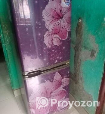 ফ্রিজ বিক্রি হবে