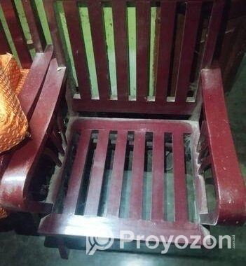 লোহা কাঠের সোফা সেট গদি সহ ১-১-২ = ৪টি
