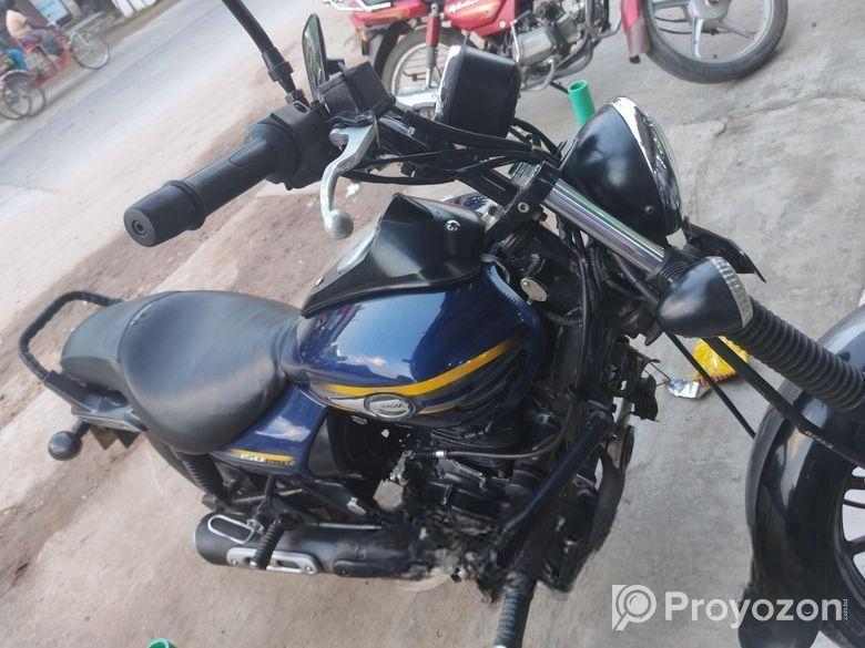 Bajaj Avenger 150 Street 2018