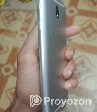 Samsung Galaxy J2 . (Used)