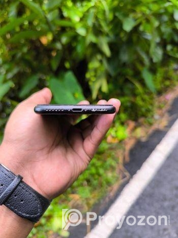 Apple iPhone 7 128 (Used)