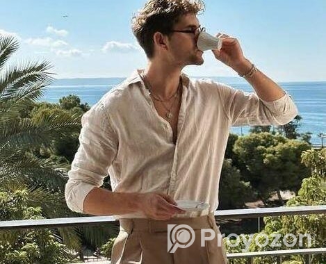 “This white shirt polo